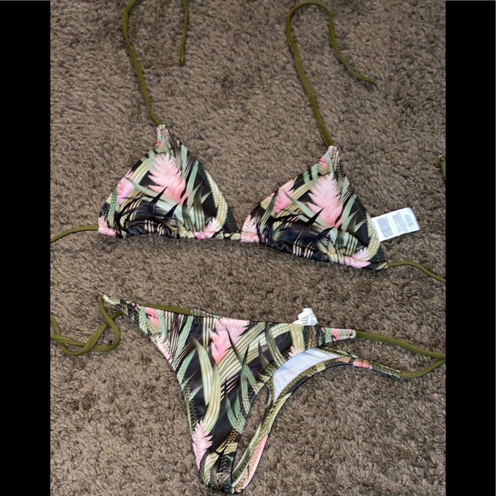 Leaf 🍃 Bikini